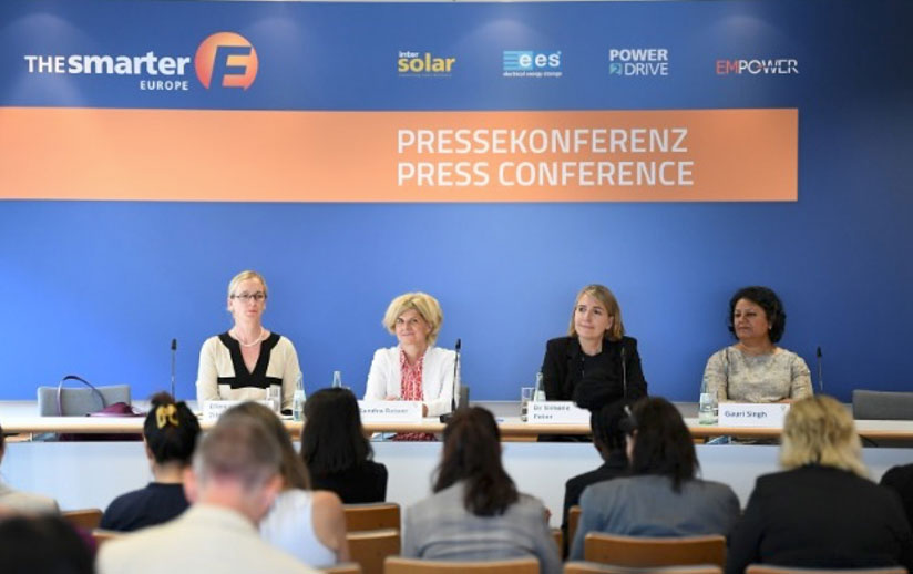 Vietnamese representatives join "Women Energize Women” First Conference in Munich